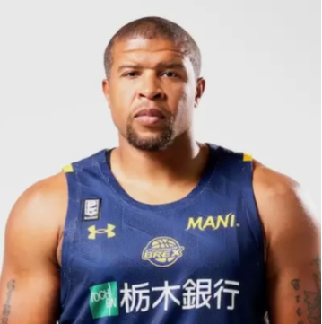 https://img.qsepay.com.cn/img/basketball/player/d0bdc0ff5ef655de00d7409fa9b754cd.png